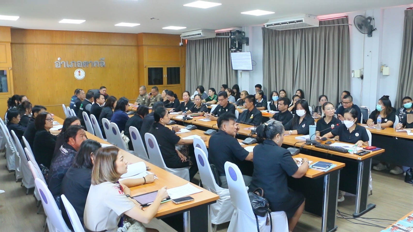 สพอ.ตาคลี ร่วมประชุมคณะกรรมการโครงการ TO BE NUMBER ONE อำเภอตาคลี ครั้งที่ 3/2568